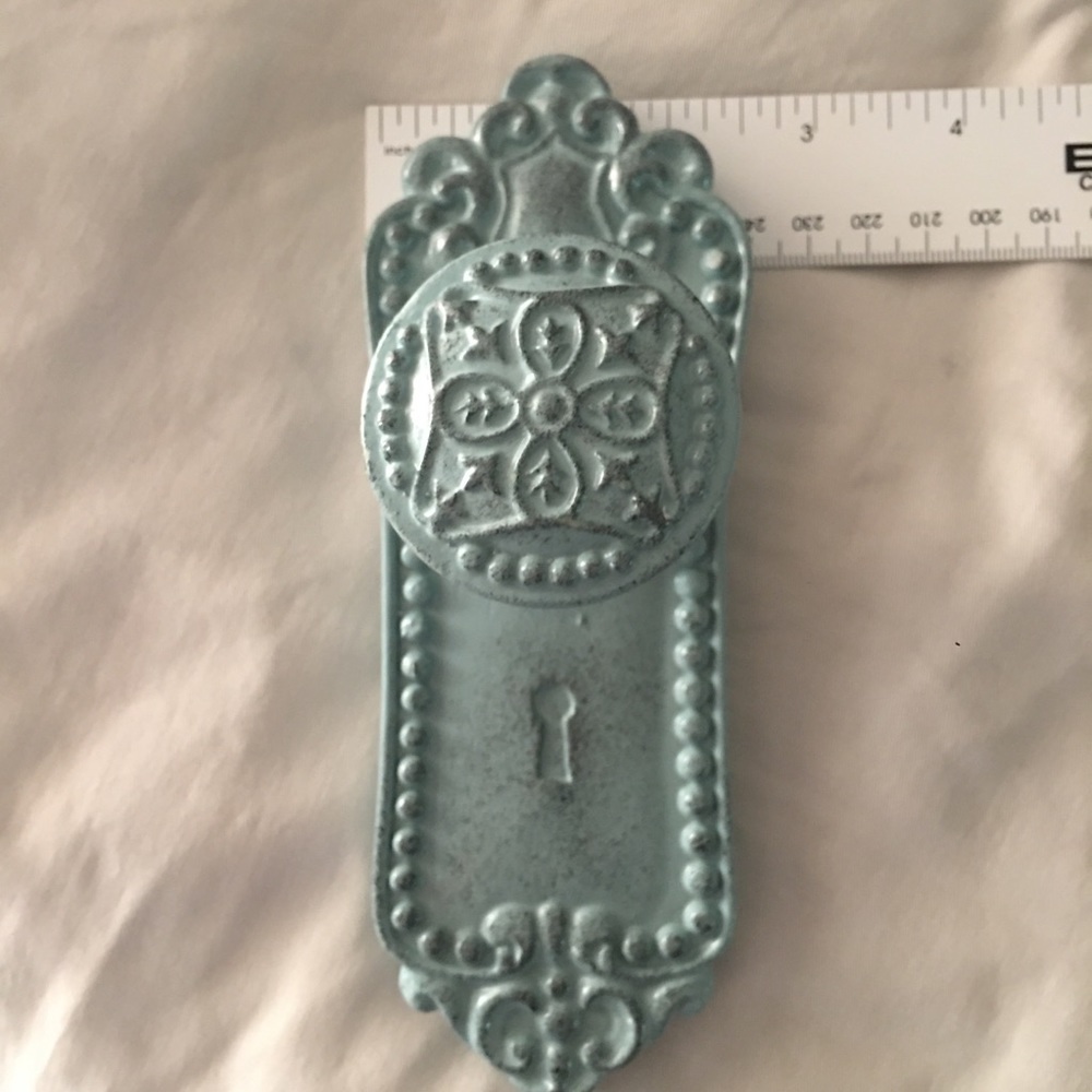SHEFFIELD HOME DECORATIVE WALL HOOK